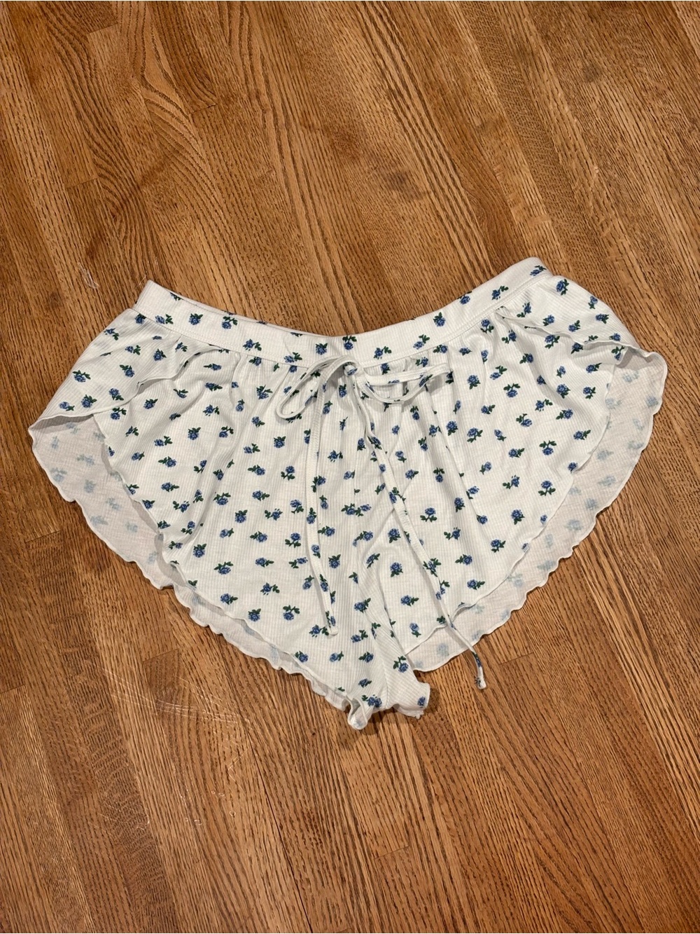 Floral Ribbed Knit Sleep Shorts - White with Blue Floral
